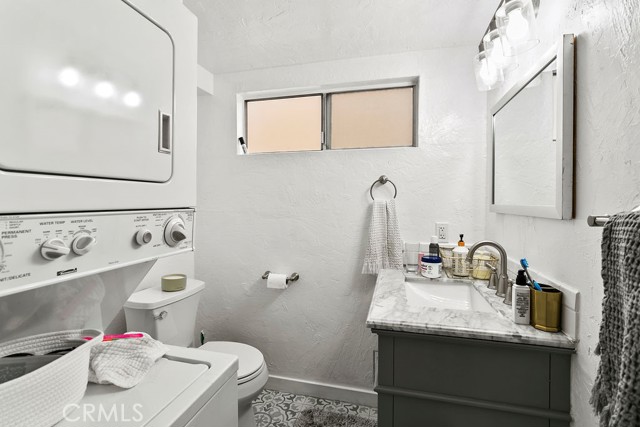 Detail Gallery Image 4 of 25 For 179 Saint Joseph Ave, Long Beach,  CA 90803 - – Beds | – Baths