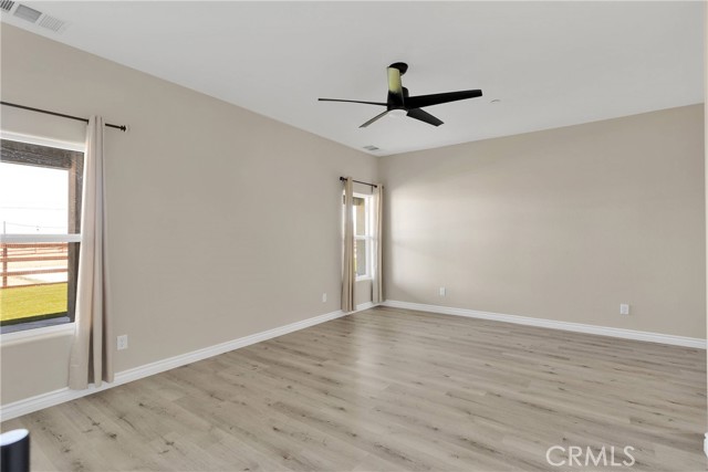 Detail Gallery Image 28 of 47 For 21192 Zuni Rd, Apple Valley,  CA 92307 - 4 Beds | 3/1 Baths