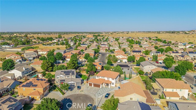 4302 Olivera Place, Lancaster CA: https://media.crmls.org/medias/a066dcc3-e036-41d5-9aff-564193c30e63.jpg
