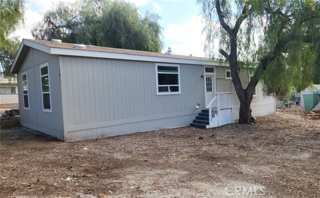 33033 -33031 Catlin Avenue, Hemet CA: https://media.crmls.org/medias/a0673bf0-0a3f-40f6-ae87-3b7af80639fc.jpg