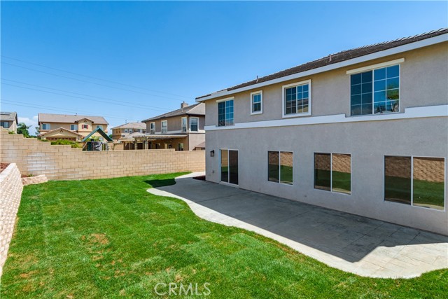 5949 Grizzly Way, Fontana, California 92336, 4 Bedrooms Bedrooms, ,2 BathroomsBathrooms,Single Family Residence,For Sale,Grizzly,IV24148660