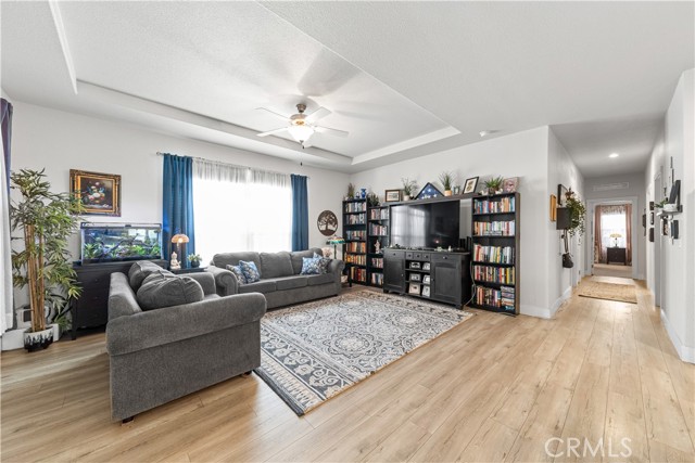 Detail Gallery Image 5 of 41 For 1245 W Cienega Ave #46,  San Dimas,  CA 91773 - 3 Beds | 2 Baths