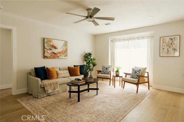 Detail Gallery Image 7 of 53 For 5837 E Gossamer St, Long Beach,  CA 90808 - 3 Beds | 2 Baths