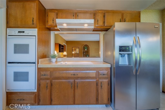 655 Fountain Springs Lane, Glendora CA: https://media.crmls.org/medias/a0691d78-d4c7-4a91-a4a6-9a042600c389.jpg