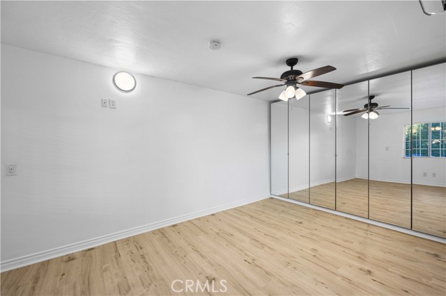 Detail Gallery Image 12 of 22 For 1303 N Beverly Glen Bld, Los Angeles,  CA 90077 - 1 Beds | 1/1 Baths