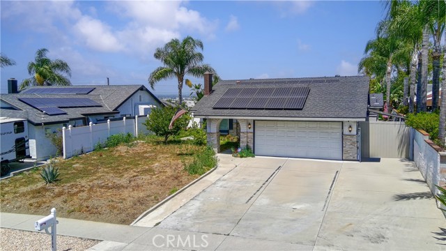 3794 Whirlaway Ln, Chino Hills CA: https://media.crmls.org/medias/a06a963f-92c1-46f9-872a-0a775c0d95db.jpg