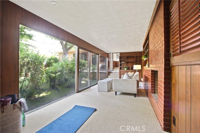 Detail Gallery Image 19 of 34 For 3853 Cedar Ave, Long Beach,  CA 90807 - 2 Beds | 2 Baths