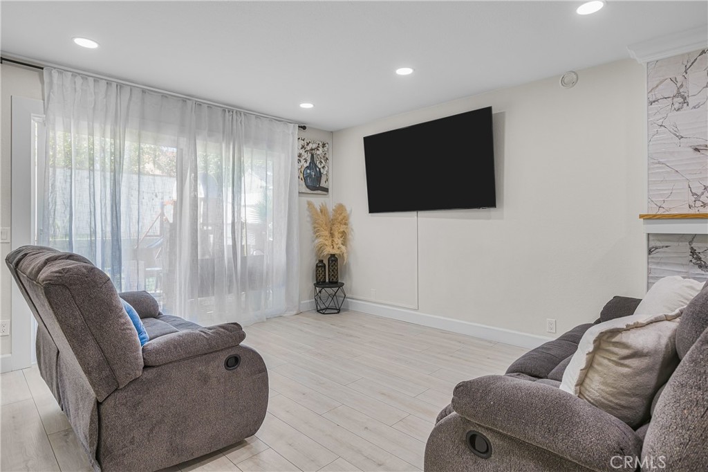 MLS #IV25248023 image #4