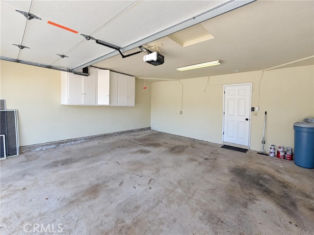 1042 Whispering Oaks photo 23