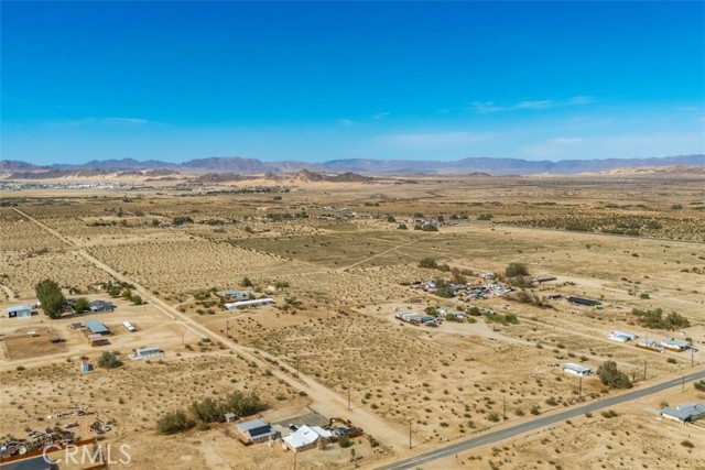 Detail Gallery Image 44 of 48 For 4435 Bullion Ave, Twentynine Palms,  CA 92277 - 4 Beds | 2/2 Baths