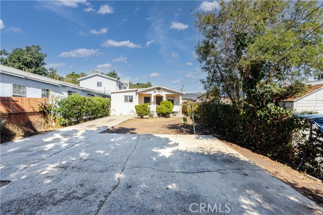 Detail Gallery Image 9 of 9 For 3961 Rockwood St, East Los Angeles,  CA 90063 - 2 Beds | 1 Baths