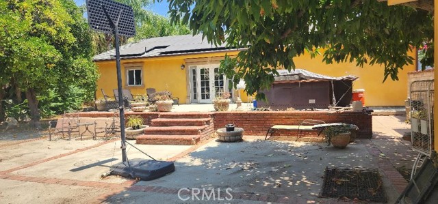 Detail Gallery Image 9 of 44 For 13573 Gladstone Ave, Sylmar,  CA 91342 - 3 Beds | 2/1 Baths