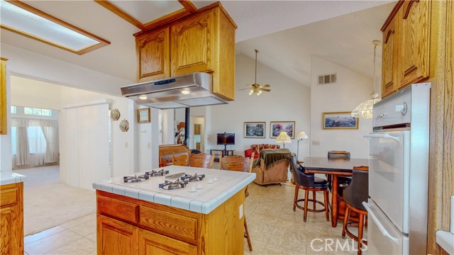Detail Gallery Image 31 of 66 For 1028 Nielson Rd, Pinon Hills,  CA 92372 - 3 Beds | 2/1 Baths