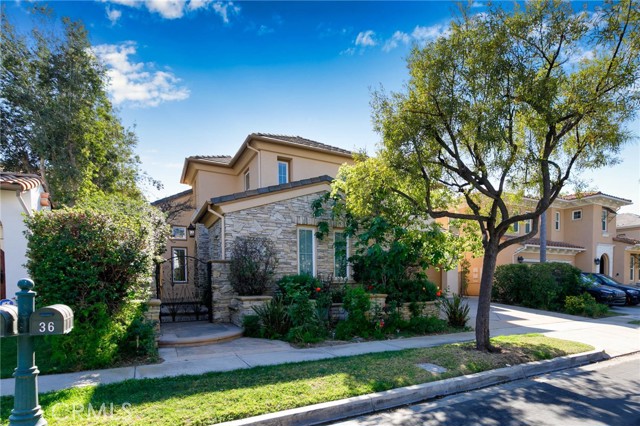 Detail Gallery Image 5 of 10 For 36 Westlake, Irvine,  CA 92602 - 4 Beds | 4 Baths