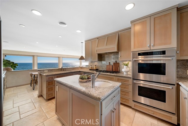 Detail Gallery Image 36 of 74 For 1907 Ocean Way, Laguna Beach,  CA 92651 - 4 Beds | 3/1 Baths