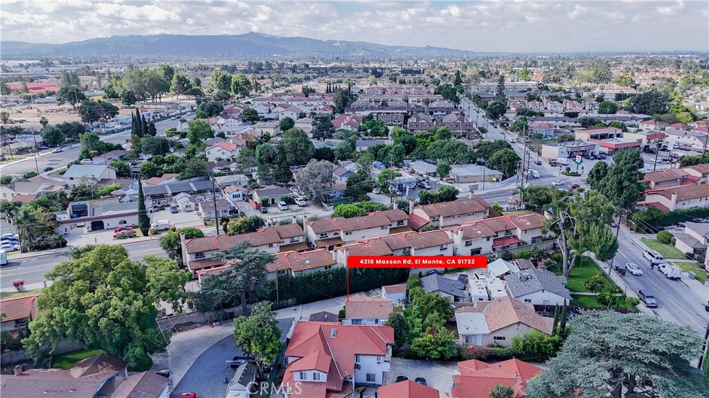 https://media.crmls.org/medias/a0705abe-5468-4438-99c0-f014483eb021.jpg?preset=X-Large
