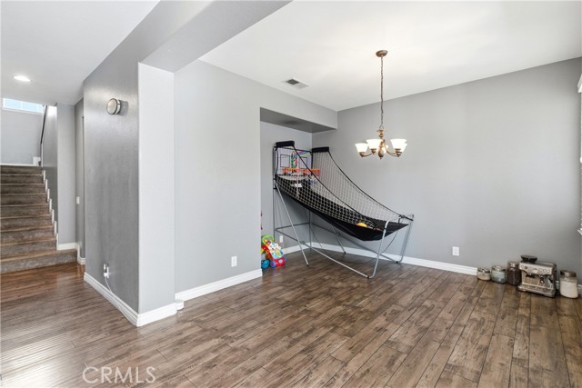 Detail Gallery Image 10 of 42 For 12812 Clemson, Corona,  CA 92880 - 5 Beds | 3 Baths