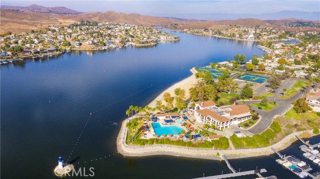 Detail Gallery Image 30 of 32 For 28970 Vacation, Canyon Lake,  CA 92587 - 4 Beds | 2 Baths