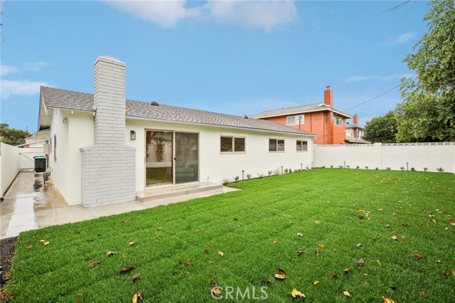 Detail Gallery Image 25 of 31 For 1147 Charleston, Costa Mesa,  CA 92626 - 4 Beds | 2 Baths