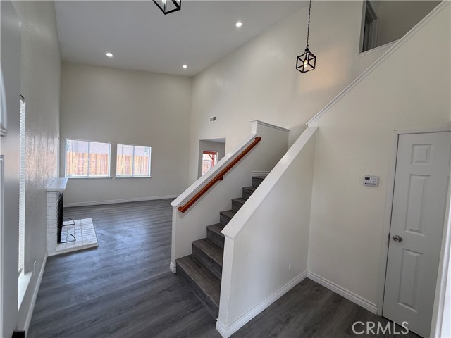 Detail Gallery Image 3 of 33 For 13577 Red Mahogany Dr, Moreno Valley,  CA 92553 - 3 Beds | 2/1 Baths