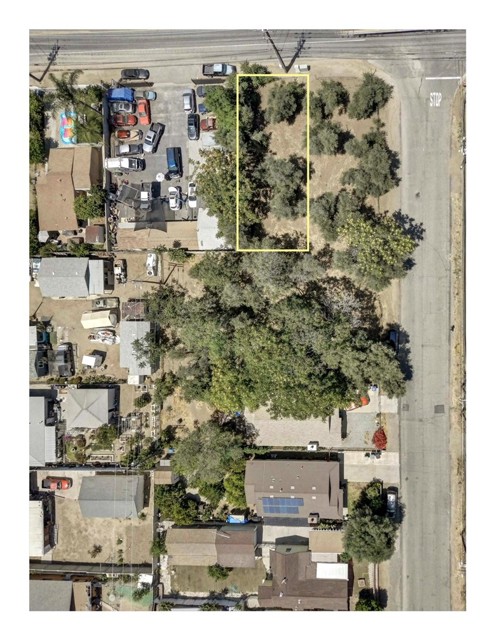 5 Grand, Lake Elsinore CA: https://media.crmls.org/medias/a0732bda-1e66-4c0c-8d8d-0c80b9dabd32.jpg