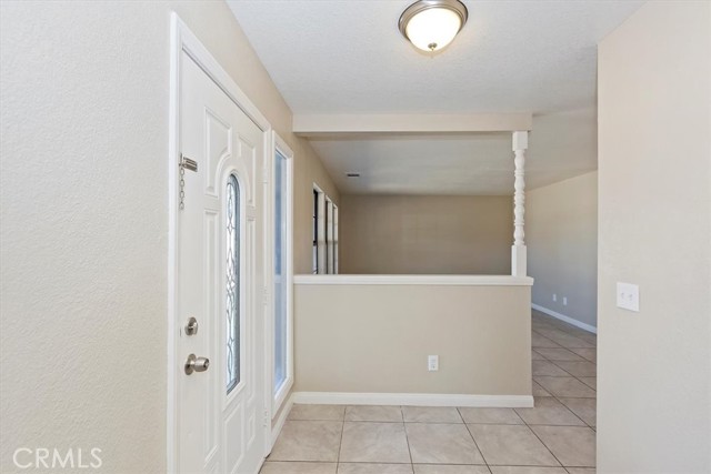 Detail Gallery Image 4 of 32 For 7267 Dalscote St, Hesperia,  CA 92345 - 3 Beds | 2/1 Baths