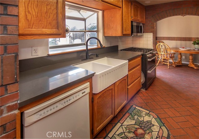 188 East Bounds Road photo 6
