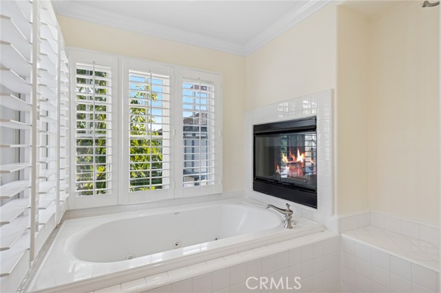 Detail Gallery Image 23 of 26 For 2676 Bungalow Pl, Corona Del Mar,  CA 92625 - 3 Beds | 2/1 Baths