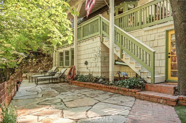 655 Cottage Grove Drive, Lake Arrowhead, CA 92352