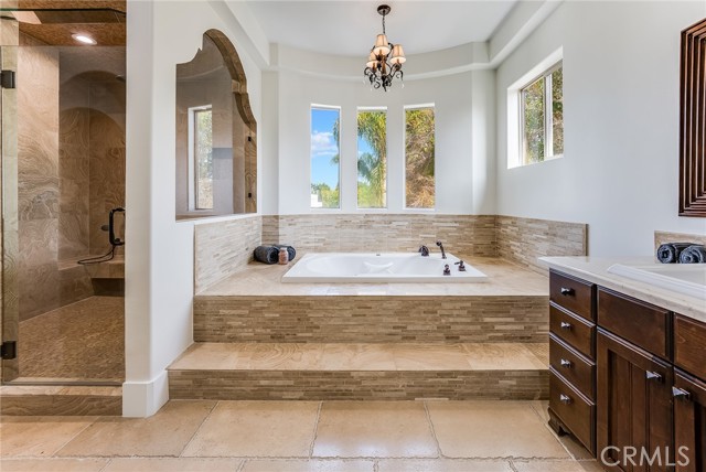 23123 Oxnard Street, Woodland Hills CA: https://media.crmls.org/medias/a0753ecf-b04b-47fc-83ef-4d13068d61bf.jpg
