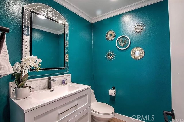 Detail Gallery Image 13 of 26 For 4454 Ventura Canyon Ave #305,  Sherman Oaks,  CA 91423 - 2 Beds | 2 Baths