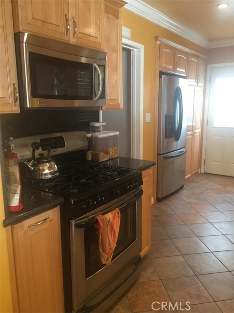 Detail Gallery Image 7 of 41 For 10436 Portada Dr, Whittier,  CA 90603 - 4 Beds | 2 Baths