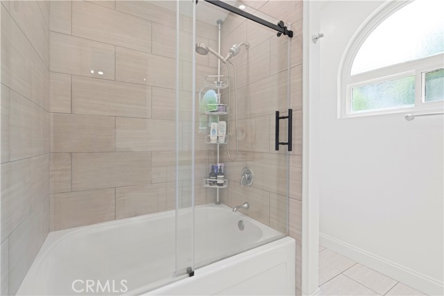 Detail Gallery Image 17 of 23 For 26816 Cold Springs St, Calabasas,  CA 91301 - 3 Beds | 3 Baths