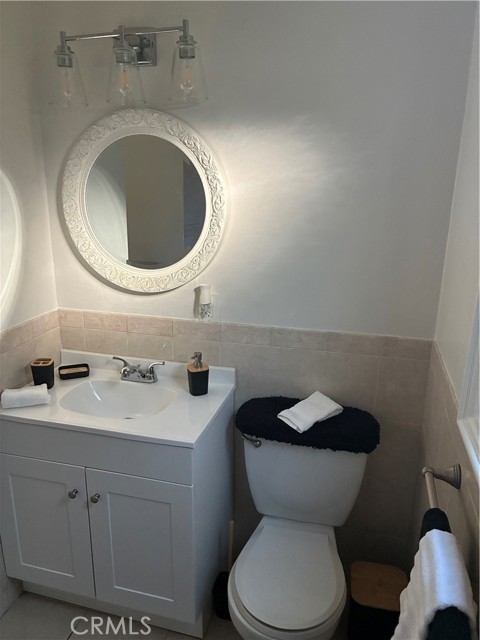 Detail Gallery Image 13 of 21 For 1326 E 15th St, Santa Ana,  CA 92701 - 3 Beds | 1/1 Baths