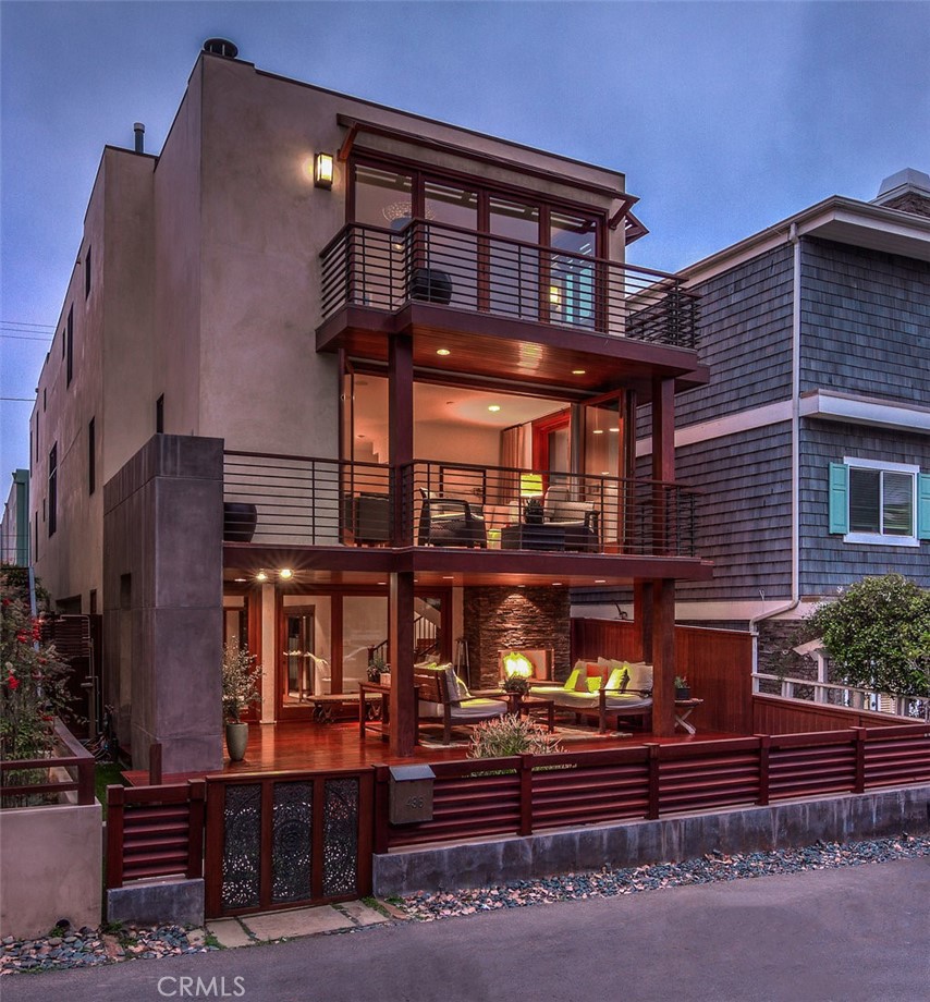 436 32nd St.