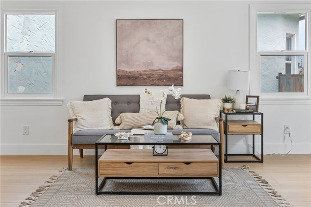 6239 Cimarron Street, Los Angeles CA: https://media.crmls.org/medias/a07b6937-c52d-447b-94c6-e9f2e89deebd.jpg