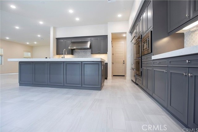 221 Geyser, Irvine CA: https://media.crmls.org/medias/a07ba1fa-d739-4e51-b5b6-e0e54a4a6b0a.jpg