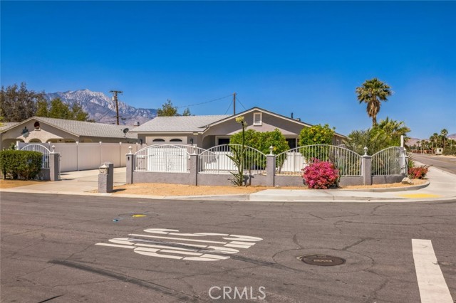 Detail Gallery Image 6 of 30 For 15025 Avenida Ramada, Desert Hot Springs,  CA 92240 - 3 Beds | 2/1 Baths