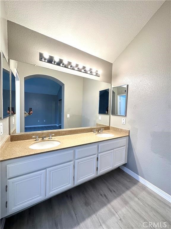 Detail Gallery Image 15 of 17 For 1215 Avenida Floribunda, San Jacinto,  CA 92583 - 3 Beds | 2 Baths