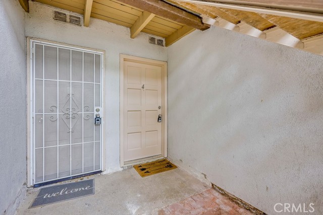 Detail Gallery Image 2 of 21 For 2511 W Sunflower Ave #F4,  Santa Ana,  CA 92704 - 2 Beds | 2 Baths