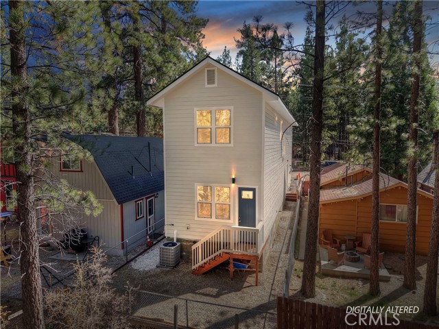 Detail Gallery Image 44 of 50 For 911 Sugarloaf, Big Bear City,  CA 92314 - 3 Beds | 3 Baths