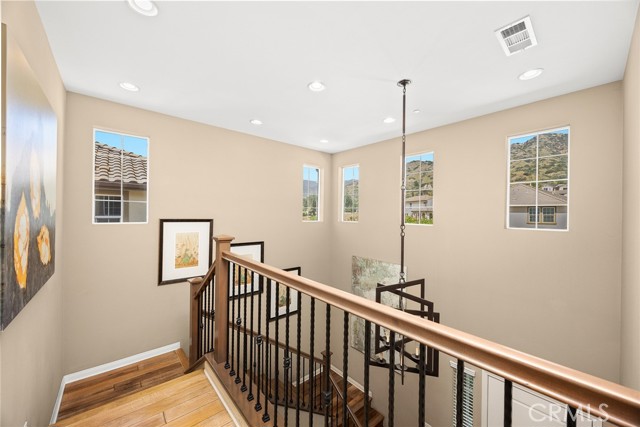 Detail Gallery Image 21 of 62 For 620 E Mandevilla Way, Azusa,  CA 91702 - 3 Beds | 3 Baths