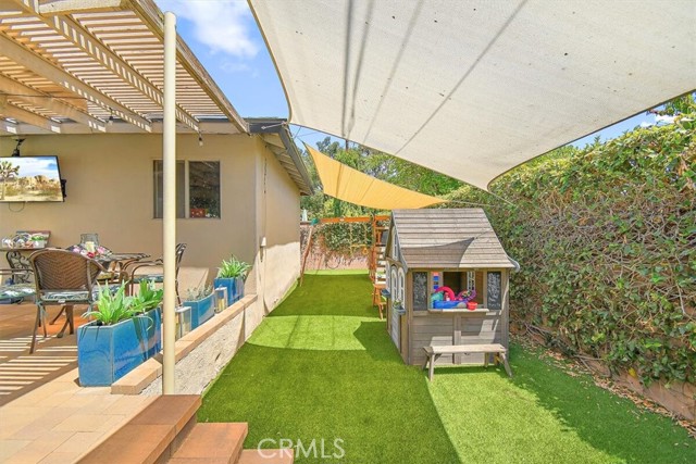 902 E Cypress, Glendora CA: https://media.crmls.org/medias/a0809ac7-3829-4c7b-b553-2dc9c5d20613.jpg