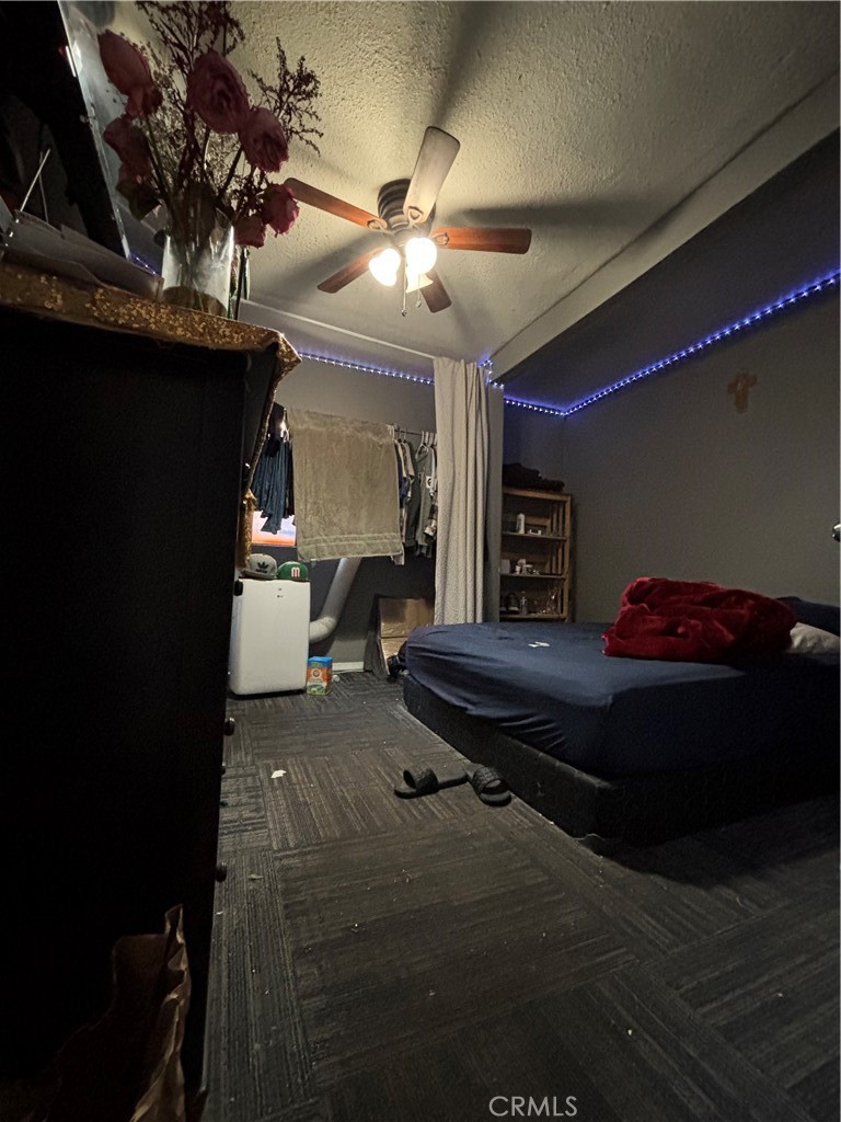 https://media.crmls.org/medias/a0812380-56a6-4a9d-8702-b179f829040a.jpg?preset=X-Large