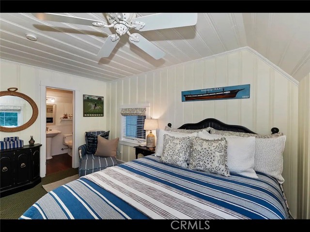 Detail Gallery Image 33 of 54 For 855 Lake Dr, Lake Arrowhead,  CA 92352 - 3 Beds | 3 Baths