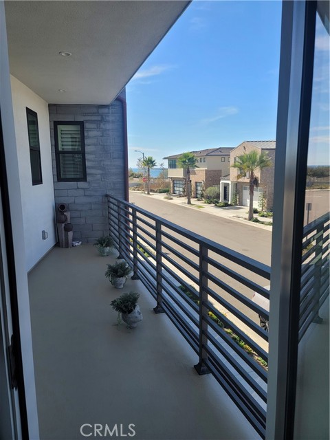 Detail Gallery Image 23 of 25 For 208 Ocean Pl, Seal Beach,  CA 90740 - 4 Beds | 4/2 Baths