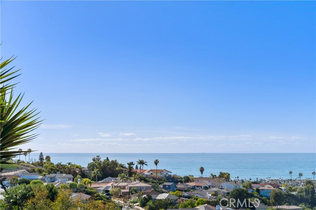 723 Avenida Presidio, San Clemente CA: https://media.crmls.org/medias/a0817e5d-5a8e-45d0-9913-6d6d769770a6.jpg