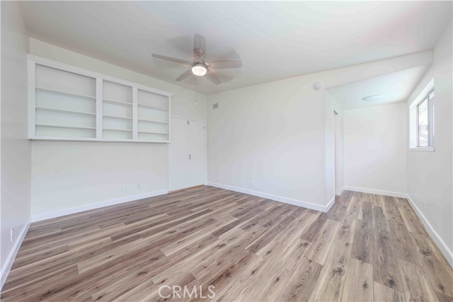 5212 Chablis Circle, Irvine CA: https://media.crmls.org/medias/a081e22b-39ed-4dba-9431-76cdef76a37a.jpg