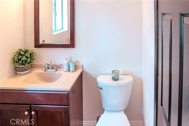 Detail Gallery Image 17 of 24 For 14144 Burbank Bld #2,  Sherman Oaks,  CA 91401 - 2 Beds | 2/1 Baths