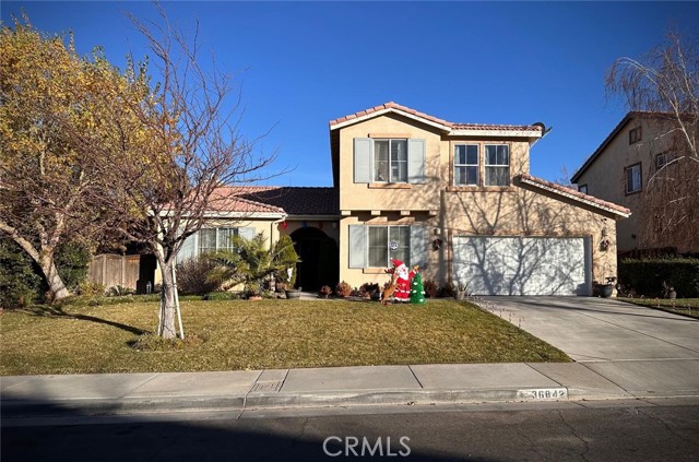 Detail Gallery Image 1 of 20 For 36842 Aristo Pl, Palmdale,  CA 93550 - 3 Beds | 3 Baths